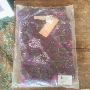 1X floral, long sleeve T-shirt dress WITH POCKETS!